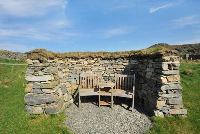 Tigh Bhisa Blackhouse Tolsta Chaolais エクステリア 写真