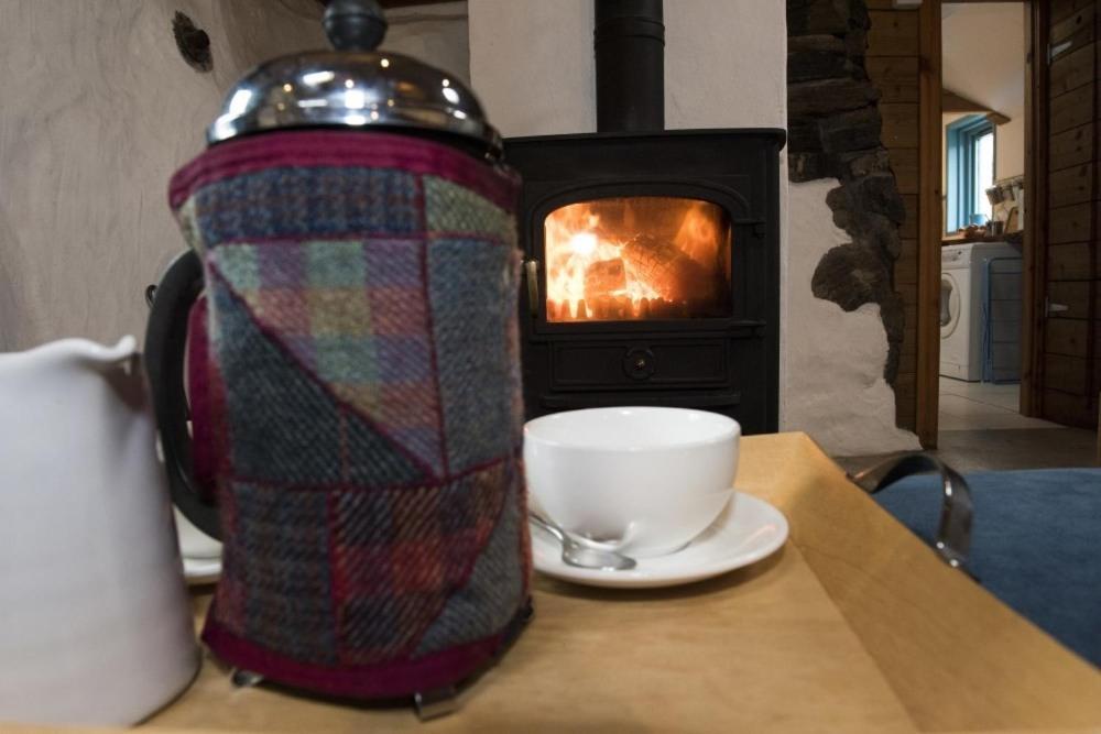 Tigh Bhisa Blackhouse Tolsta Chaolais エクステリア 写真