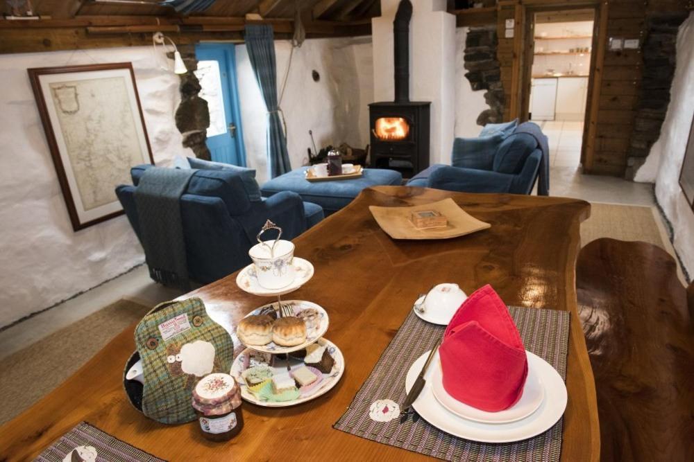 Tigh Bhisa Blackhouse Tolsta Chaolais エクステリア 写真