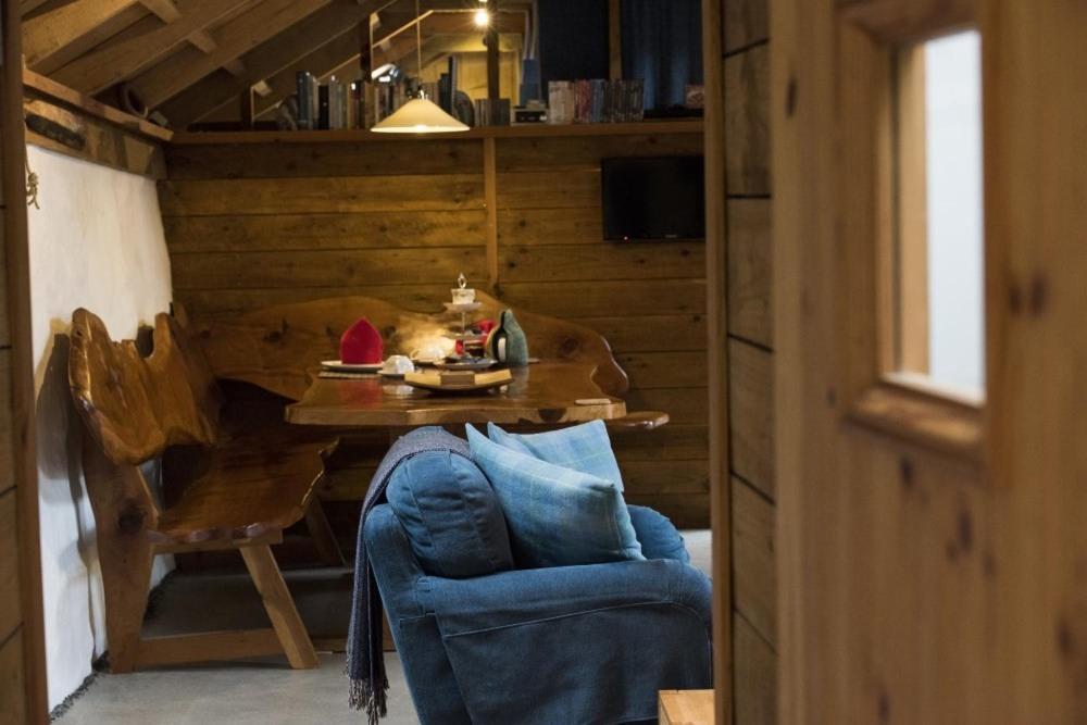 Tigh Bhisa Blackhouse Tolsta Chaolais エクステリア 写真