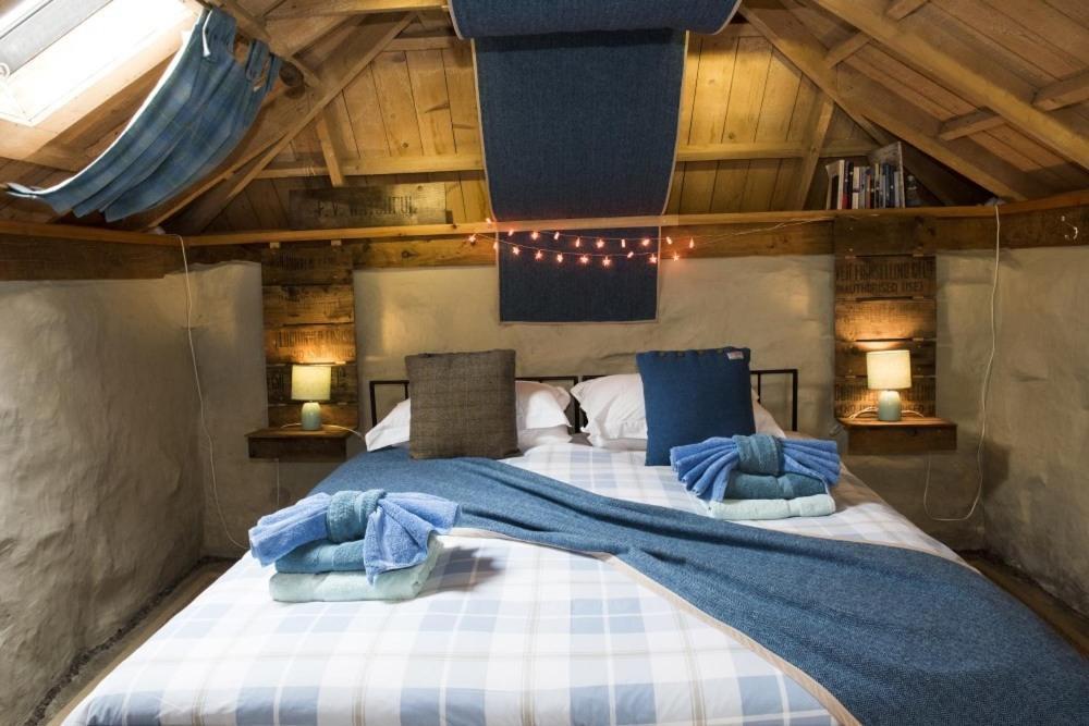 Tigh Bhisa Blackhouse Tolsta Chaolais エクステリア 写真