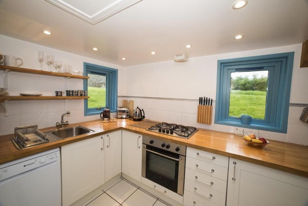 Tigh Bhisa Blackhouse Tolsta Chaolais エクステリア 写真