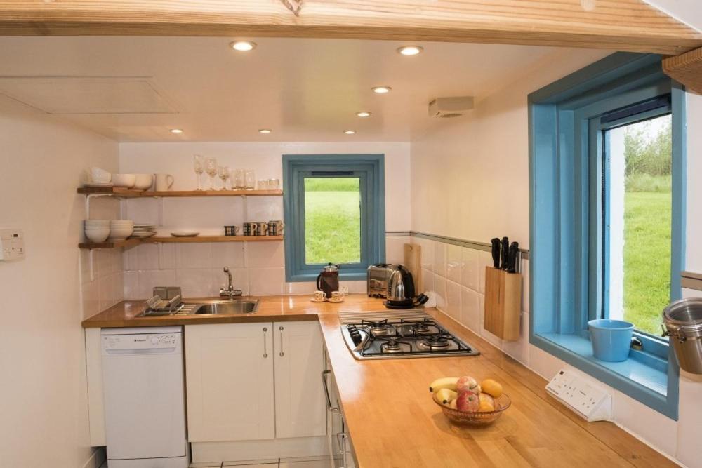 Tigh Bhisa Blackhouse Tolsta Chaolais エクステリア 写真